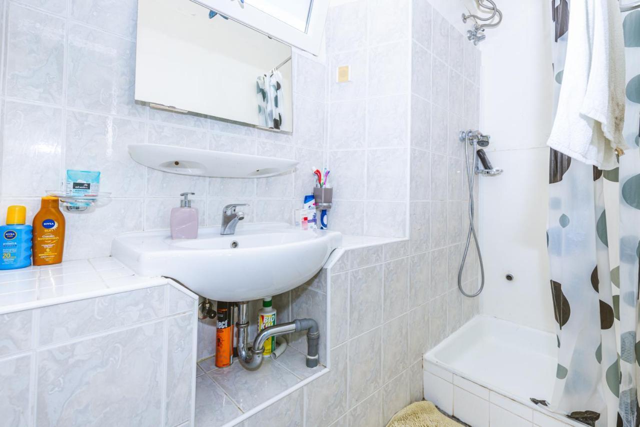 Guesthouse Isabel La Catolica Dubrovnik Buitenkant foto