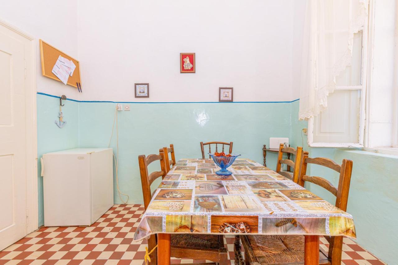 Guesthouse Isabel La Catolica Dubrovnik Buitenkant foto