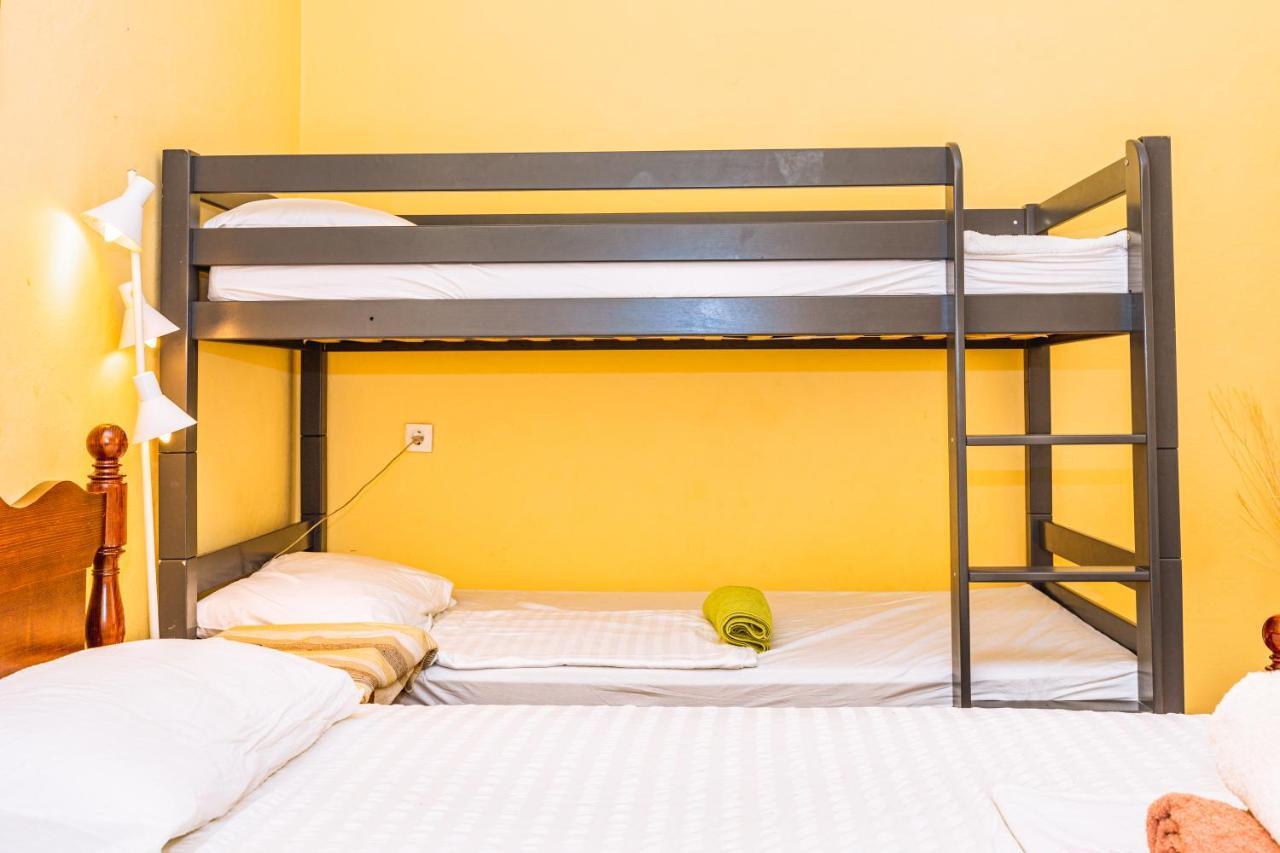 Guesthouse Isabel La Catolica Dubrovnik Buitenkant foto